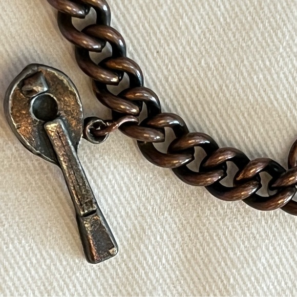 Vintage musical instruments charm bracelet. - Picture 5 of 16